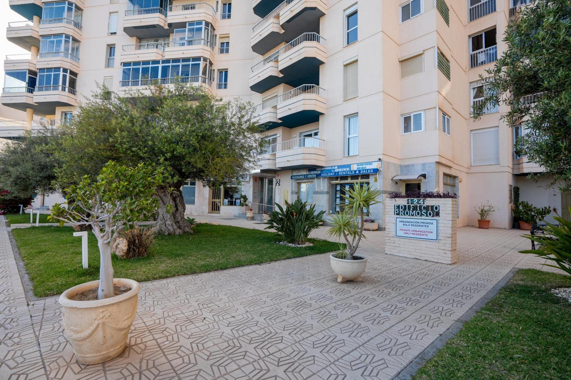 Vistas Al Mar En Fuengirola Parkig Gratuito Apartment Екстериор снимка